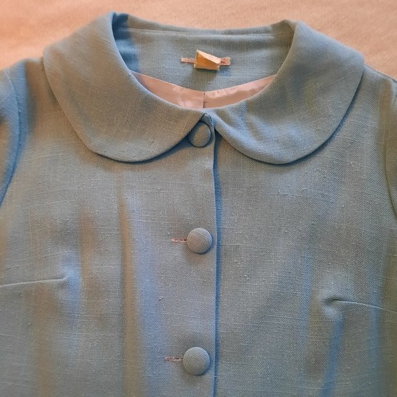 Short Jacket - Picture 3 of 6